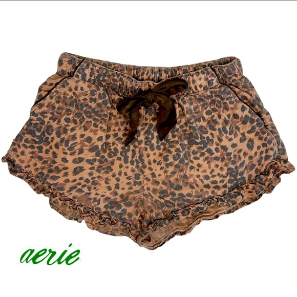 Women's-Aerie leopard print, side pocket, ruffled hem. Size Medium - Picture 1 of 5